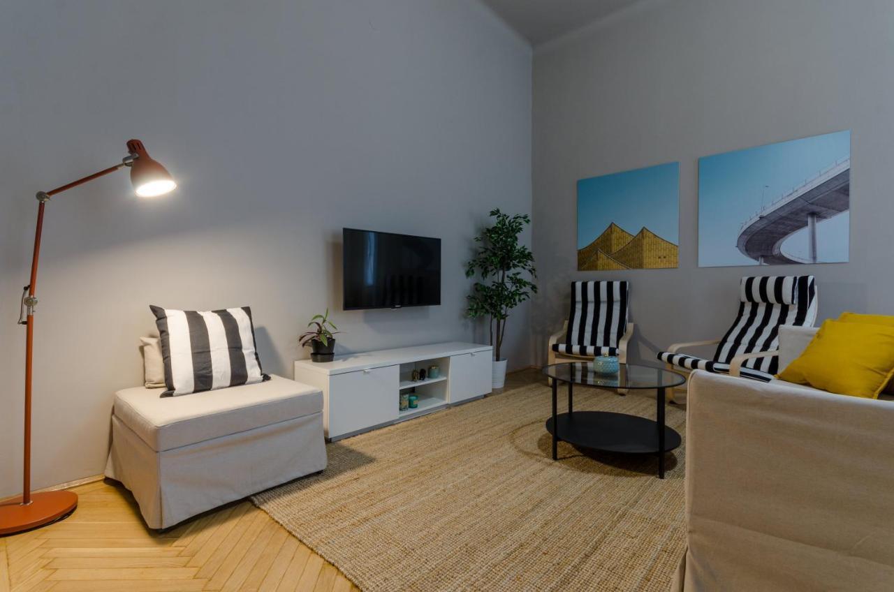 Apartment In City Centre A16 Budapest Kültér fotó