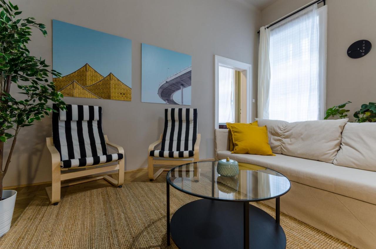 Apartment In City Centre A16 Budapest Kültér fotó