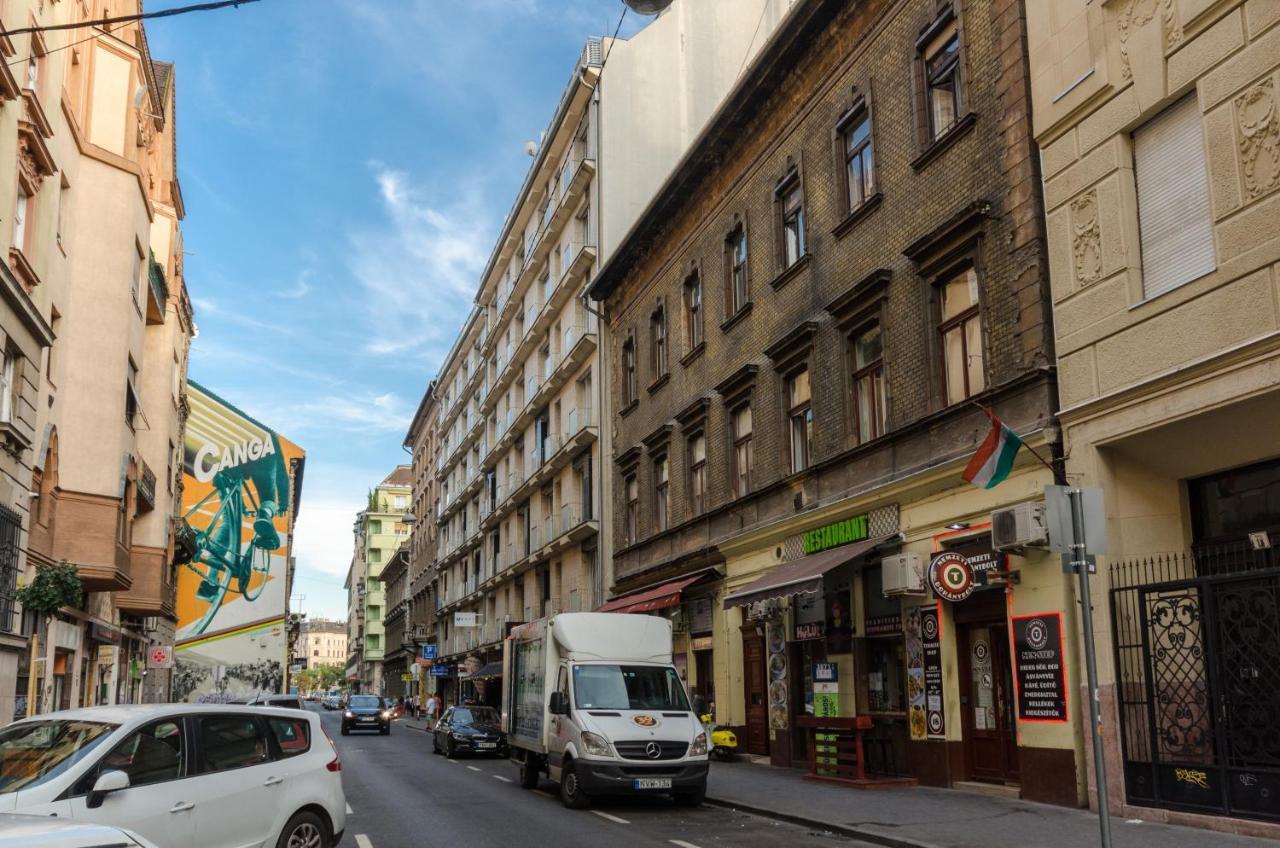 Apartment In City Centre A16 Budapest Kültér fotó
